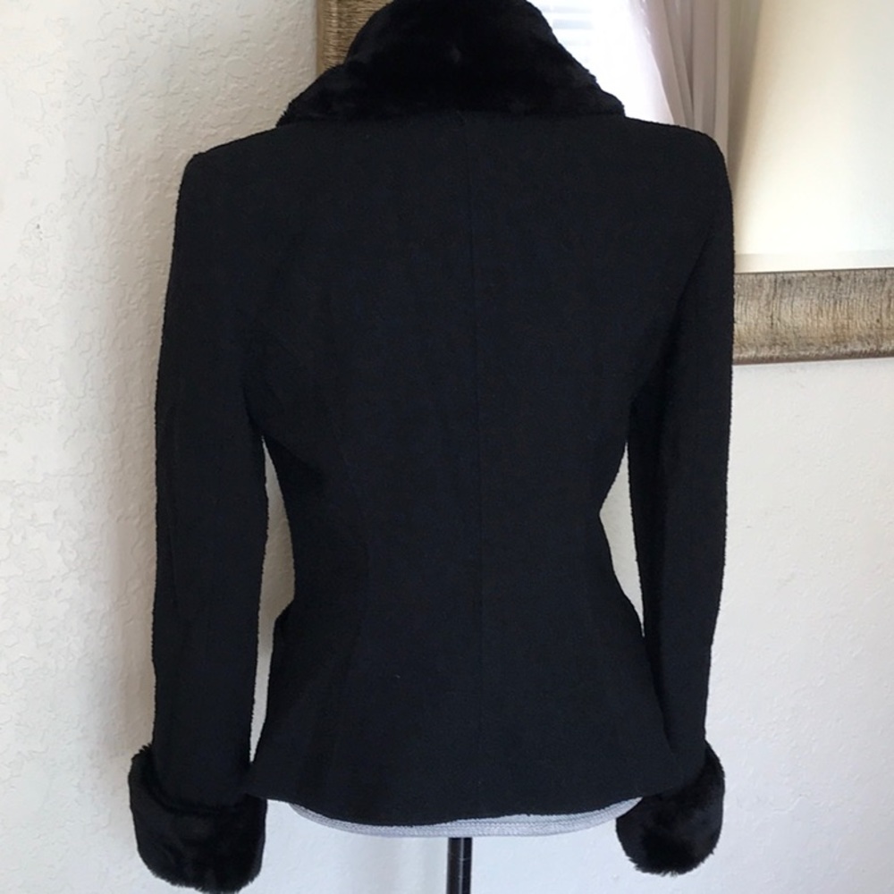 Jacket - Picture 3 of 7